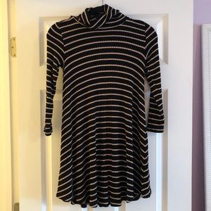 XS American Eagle Soft & Sexy Striped Dress